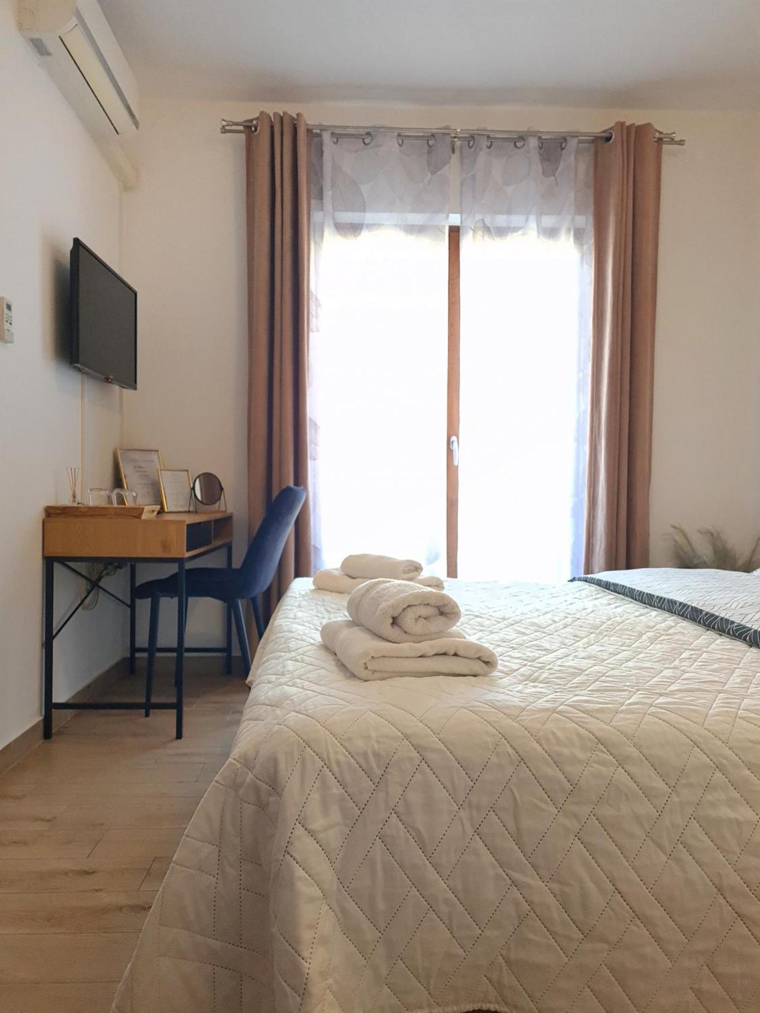 Apartments & Rooms Ivana Rovinj Oda fotoğraf
